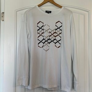 Express Elevated Lines long sleeve Graphic T-Shirt Large